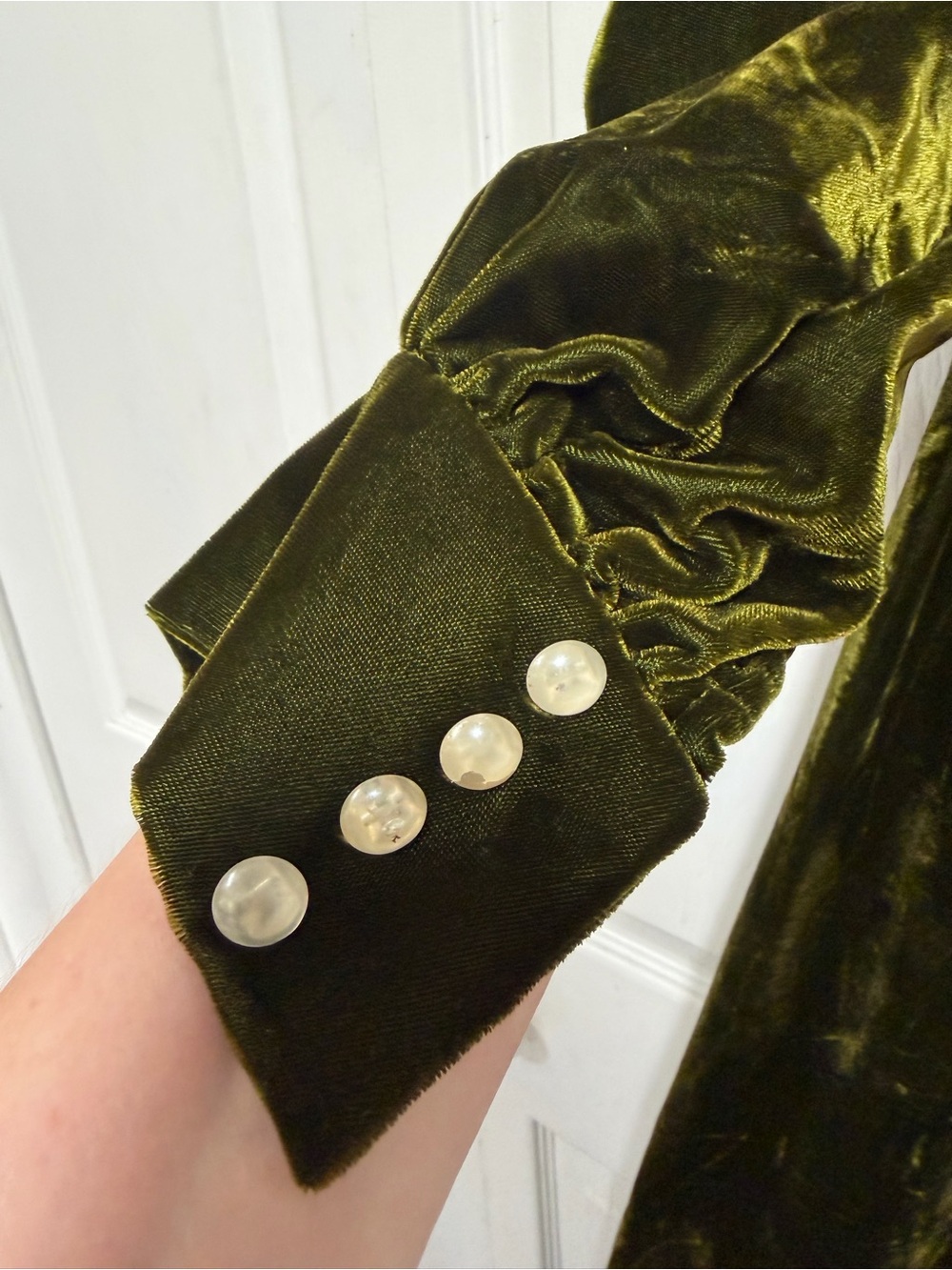 Olive Green Velvet Long Sleeve Maxi Dress with Cream Bow Vintage Size M - Picture 13 of 15